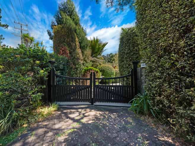 883 Swanson Road, Swanson