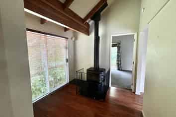 1 Gosford Drive, Botany Downs