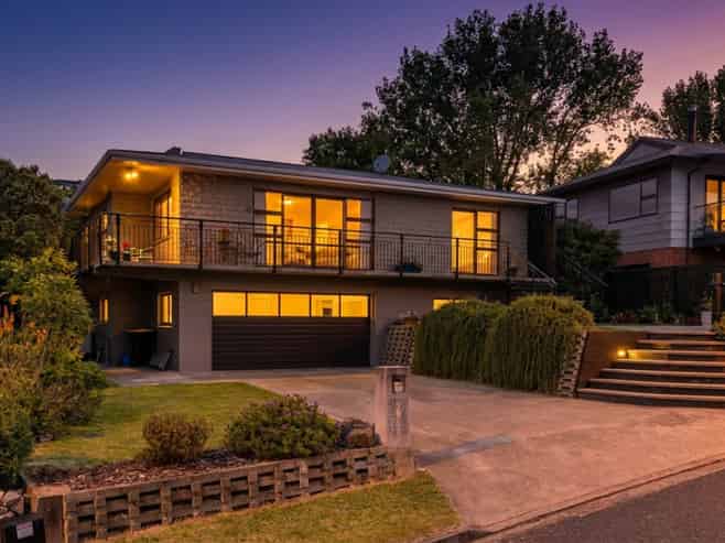 103 Arapiki Road, Stoke