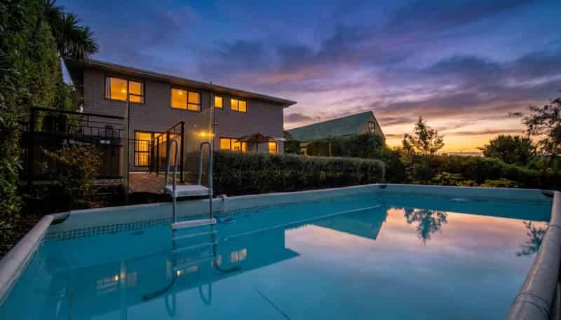 103 Arapiki Road, Stoke