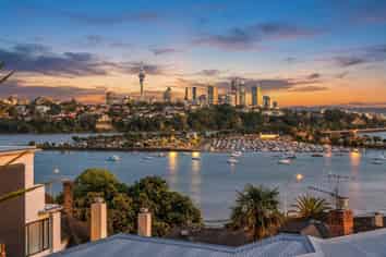 2/33 Ngaiwi Street, Orakei