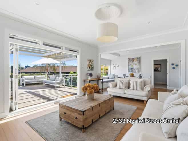 2/33 Ngaiwi Street, Orakei