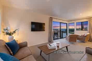 1/33 Ngaiwi Street, Orakei