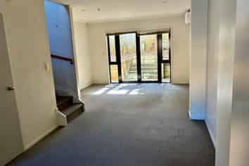 12 Verdale Circle, Glen Eden