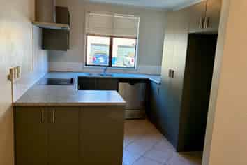 12 Verdale Circle, Glen Eden