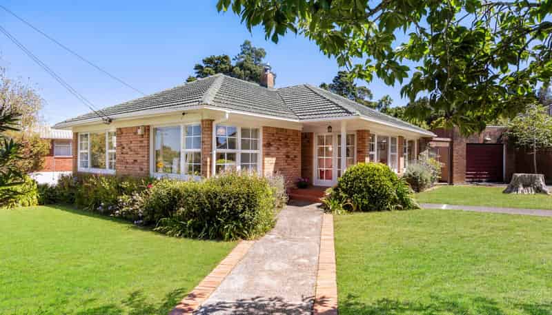 30 Kelvyn Grove, Hillpark