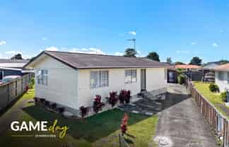 7 Chisholm Place, Mangere East