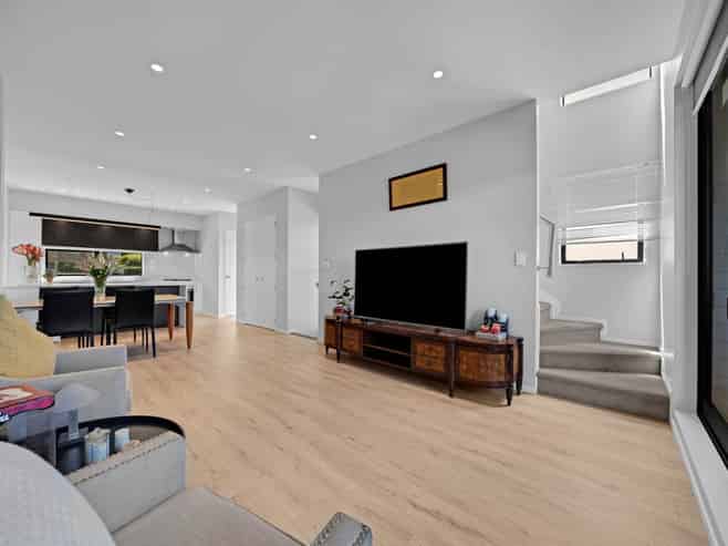 9/701 Hillsborough Road, Mount Roskill