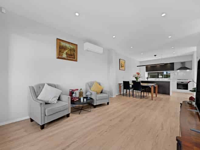 9/701 Hillsborough Road, Mount Roskill