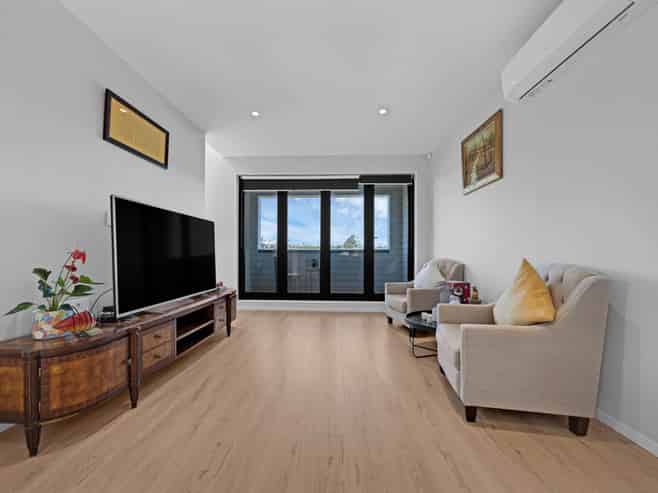 9/701 Hillsborough Road, Mount Roskill