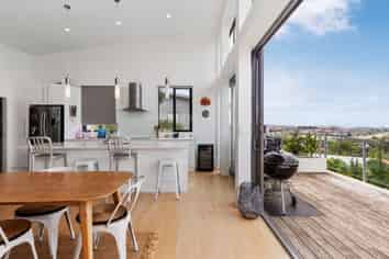 1171 Whangaparaoa Road, Gulf Harbour