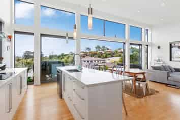 1171 Whangaparaoa Road, Gulf Harbour