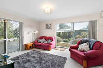 1/5 Leonard Road, Mount Wellington