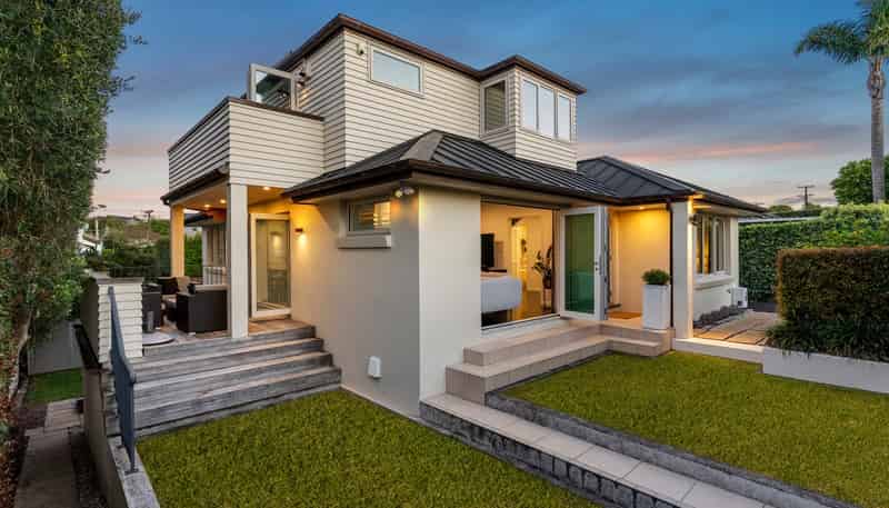 21 Westmere Park Avenue, Westmere