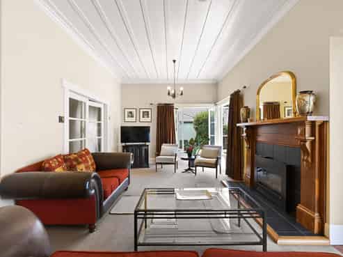 1133 River Road, Flagstaff