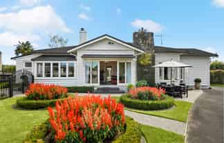 1133 River Road, Flagstaff