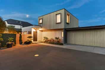 49B McDougall Avenue, MERIVALE