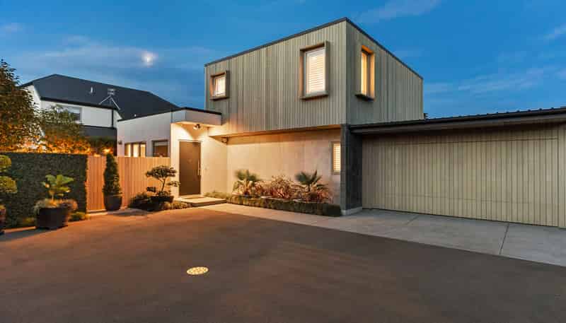 49B McDougall Avenue, MERIVALE