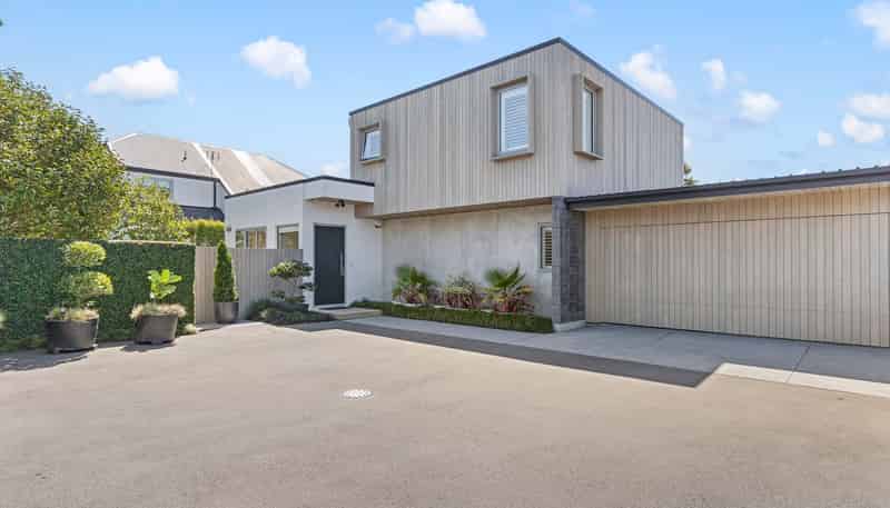 49B McDougall Avenue, MERIVALE