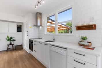 128 Coxhead Road, Manurewa