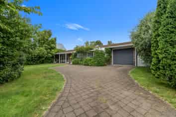 11a Orchard Place, Lynmore