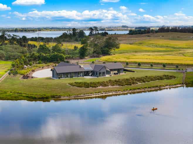 701 Kiwi Road, TE KAUWHATA