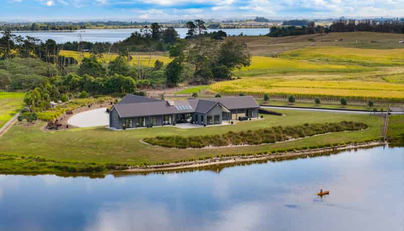 701 Kiwi Road, TE KAUWHATA