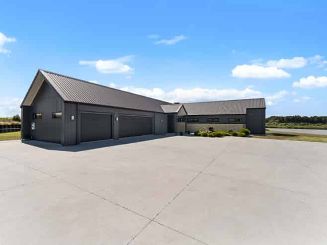 701 Kiwi Road, TE KAUWHATA