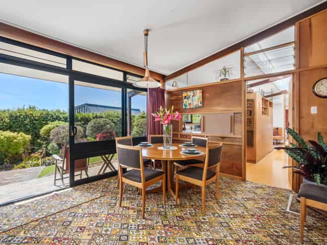 2/193 Major Hornbrook Road, Mount Pleasant