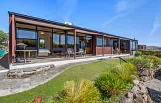 2/193 Major Hornbrook Road, Mount Pleasant