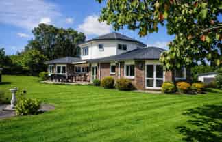 23B Moorfield Road, TE KAUWHATA