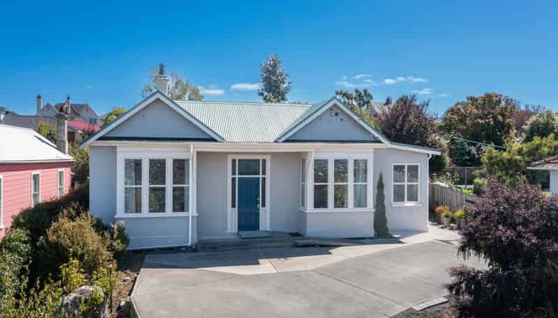 14B & 16 Neidpath Road, Mornington