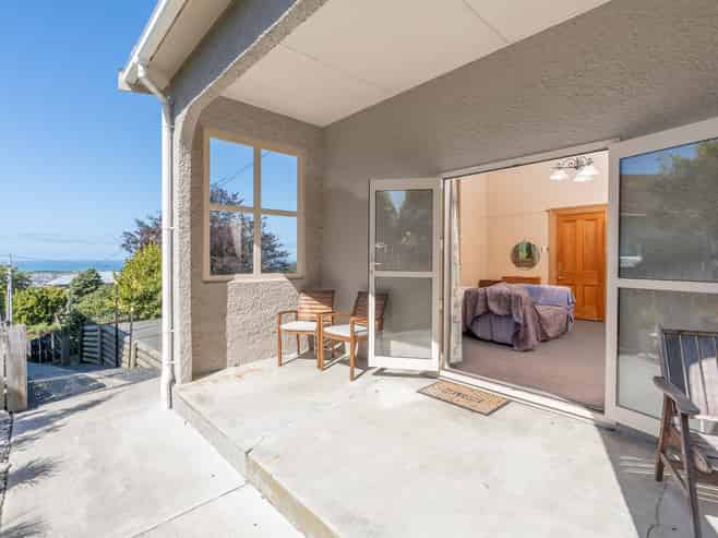 14B & 16 Neidpath Road, Mornington