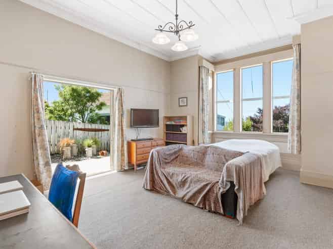 14B & 16 Neidpath Road, Mornington