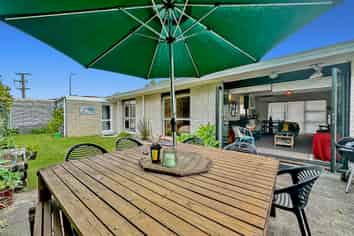 35B Tay Street, Mount Maunganui
