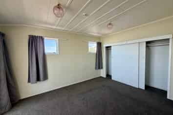 677 Pukehina Parade, Pukehina