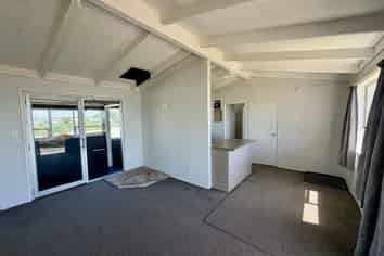 677 Pukehina Parade, Pukehina