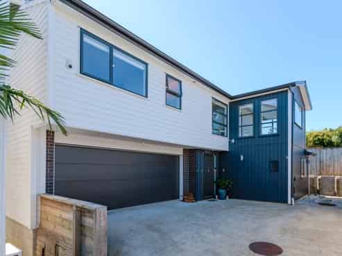 13D Adriatic Avenue, Henderson