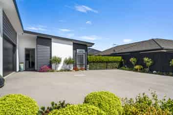 104 Bateup Road, Richmond