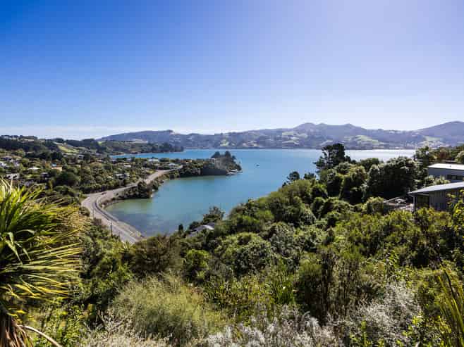 74 Oxley Crescent, Broad Bay