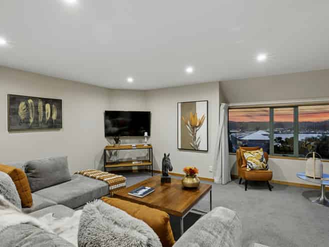 17 Shandon Road, Vauxhall