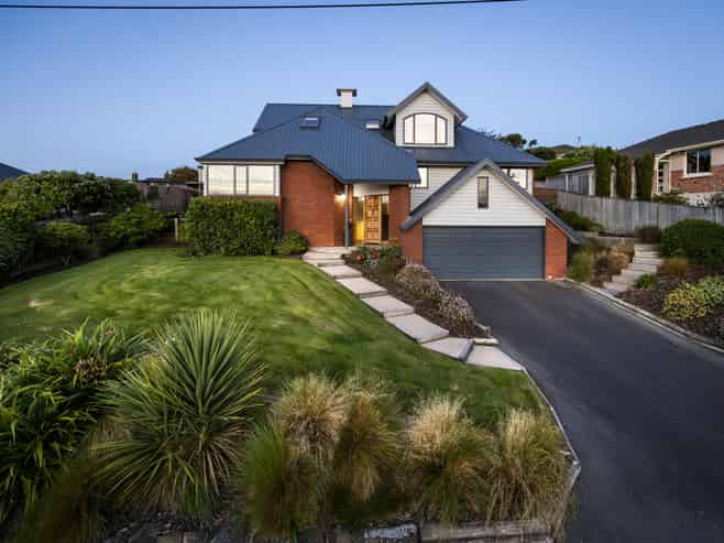 17 Shandon Road, Vauxhall