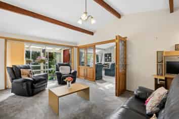 34 Pioneer Crescent, Helensburgh