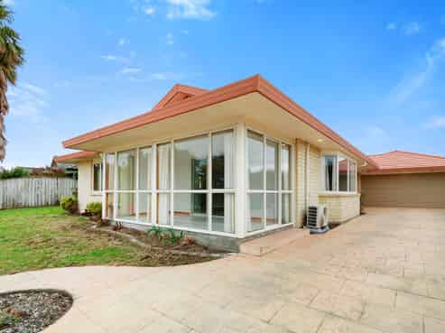 34 Hadleigh Court, Paraparaumu