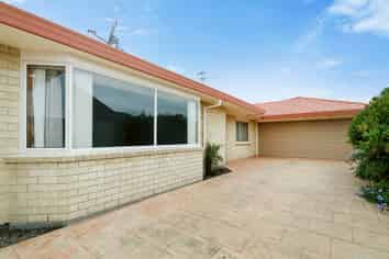 34 Hadleigh Court, Paraparaumu