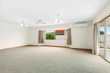 34 Hadleigh Court, Paraparaumu