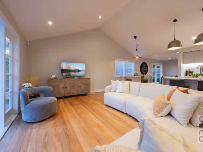 2 Queen Street, Riverhead