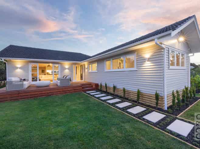 2 Queen Street, Riverhead