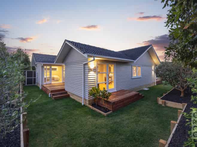 2 Queen Street, Riverhead