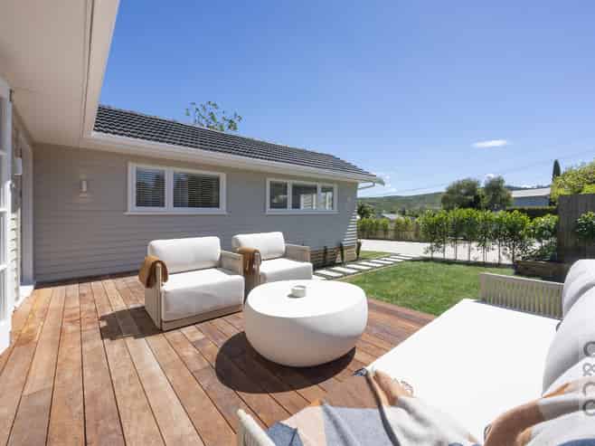 2 Queen Street, Riverhead